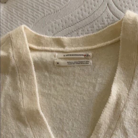 Cream Anthro Sweater NEVER BEEN WORN - Picture 4 of 5